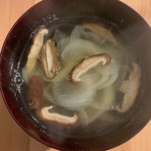 椎茸と玉ねぎのスープ